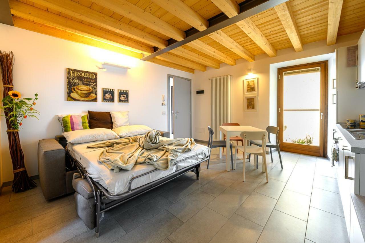 Old Town Apartments Тирано Екстериор снимка
