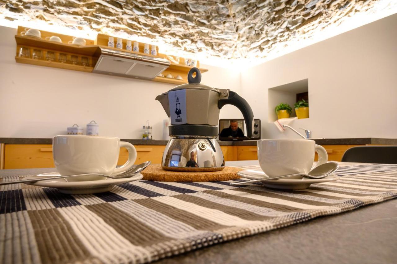 Old Town Apartments Тирано Екстериор снимка