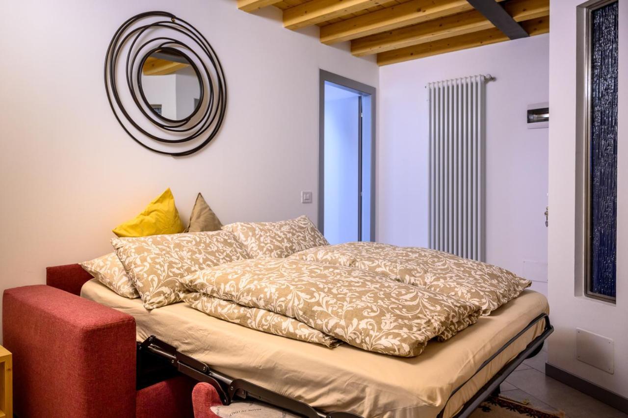Old Town Apartments Тирано Екстериор снимка