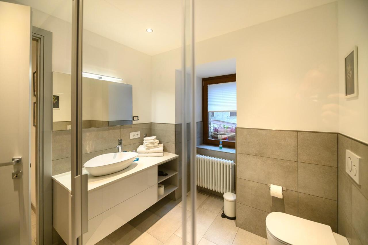 Old Town Apartments Тирано Екстериор снимка